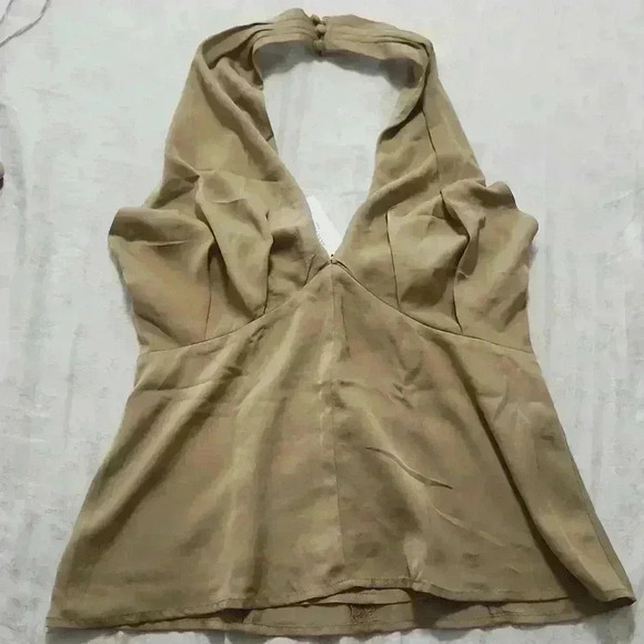 BANANA REPUBLIC PLEATED HALTER TOP - Picture 5 of 9